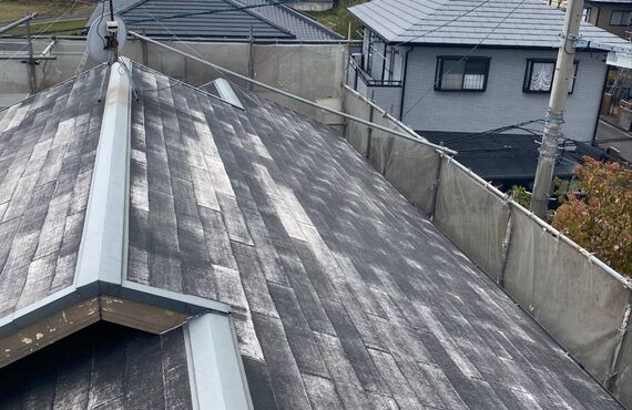カラーベストの屋根を遮熱フッ素樹脂塗料で塗装しました